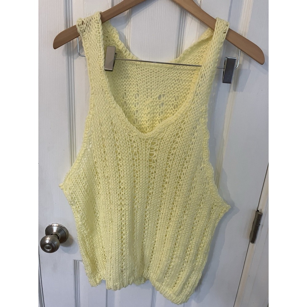 Retro 1970s Granny Style Hand Crochet V-Neck Tank Vest Crop Top Yellow Hippie